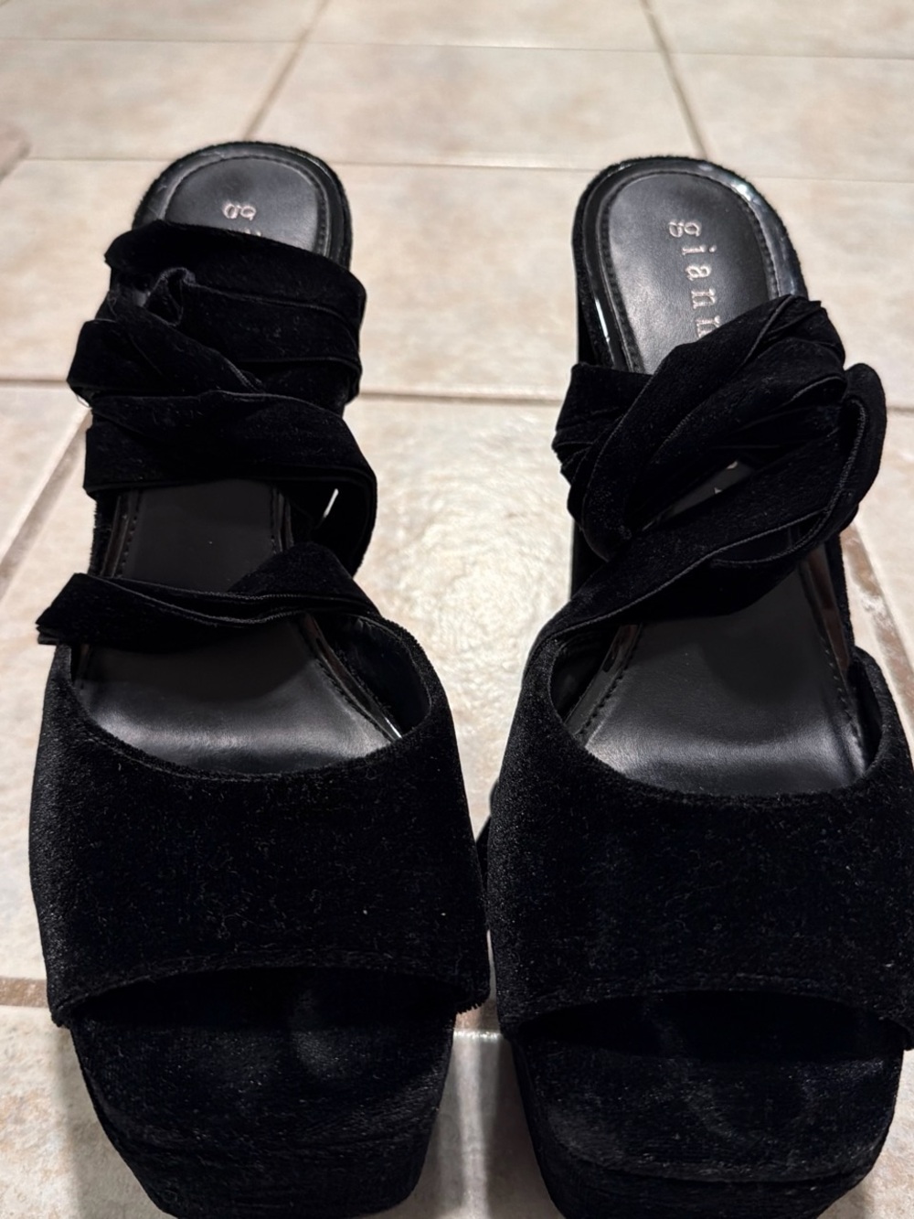 Gianni Bini Black Velvet Platform Slide Mules